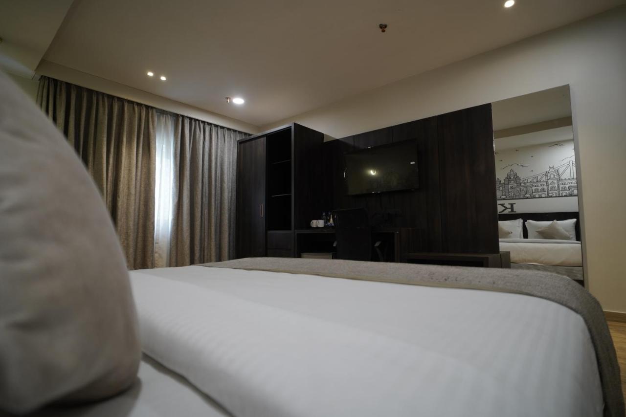 Noxx Residency Hotel Hāora Exterior foto
